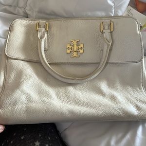White Tory Burch handbag, used but in good condition